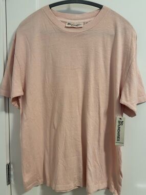 NWT No Boundaries Men's Oversized Fit T-Shirt - Light Pink